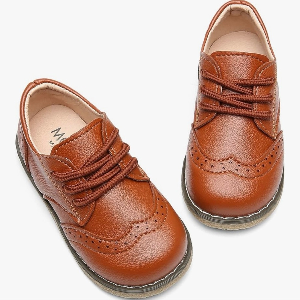 🧸 LIKE NEW • Kids Classic Wingtip Lace-Up Shoes